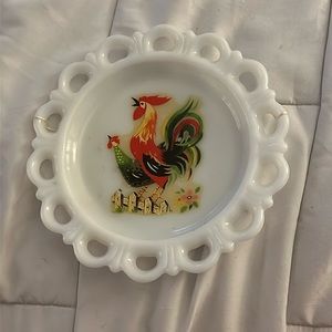 Vintage Gallos Rooster Antique milk glass Scalloped Wall Plate farm decor